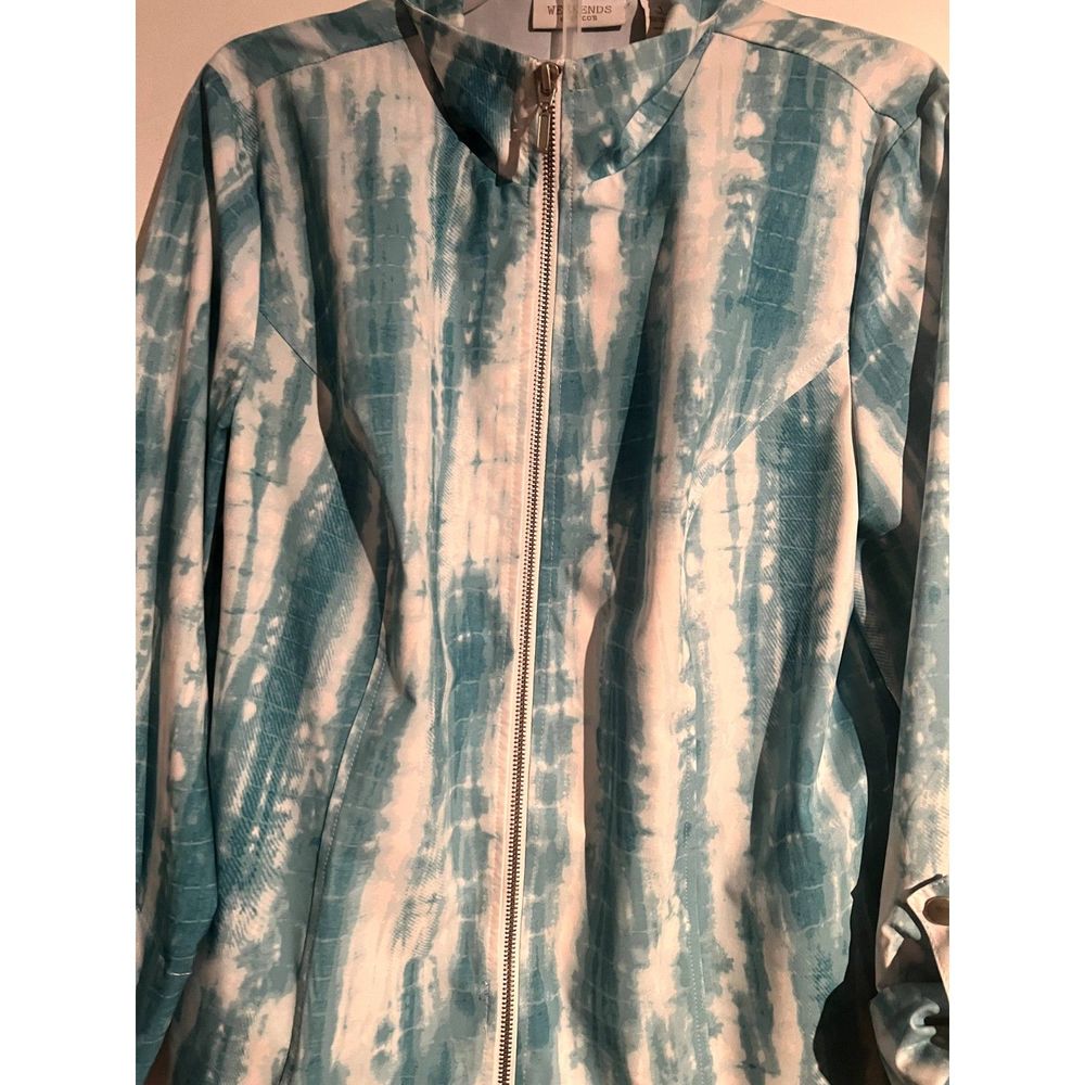 Weekends by Chicos size 1 womens 8 jacket watercolor blue - Picture 2 of 2